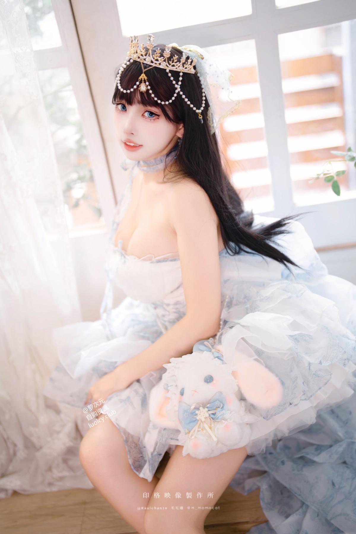 慕慕Momo, ヌード写真集 Birthday Day 永遠的小公主(3)