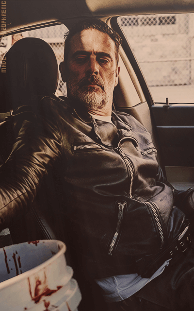 Jeffrey Dean Morgan TNAYSTq1_o