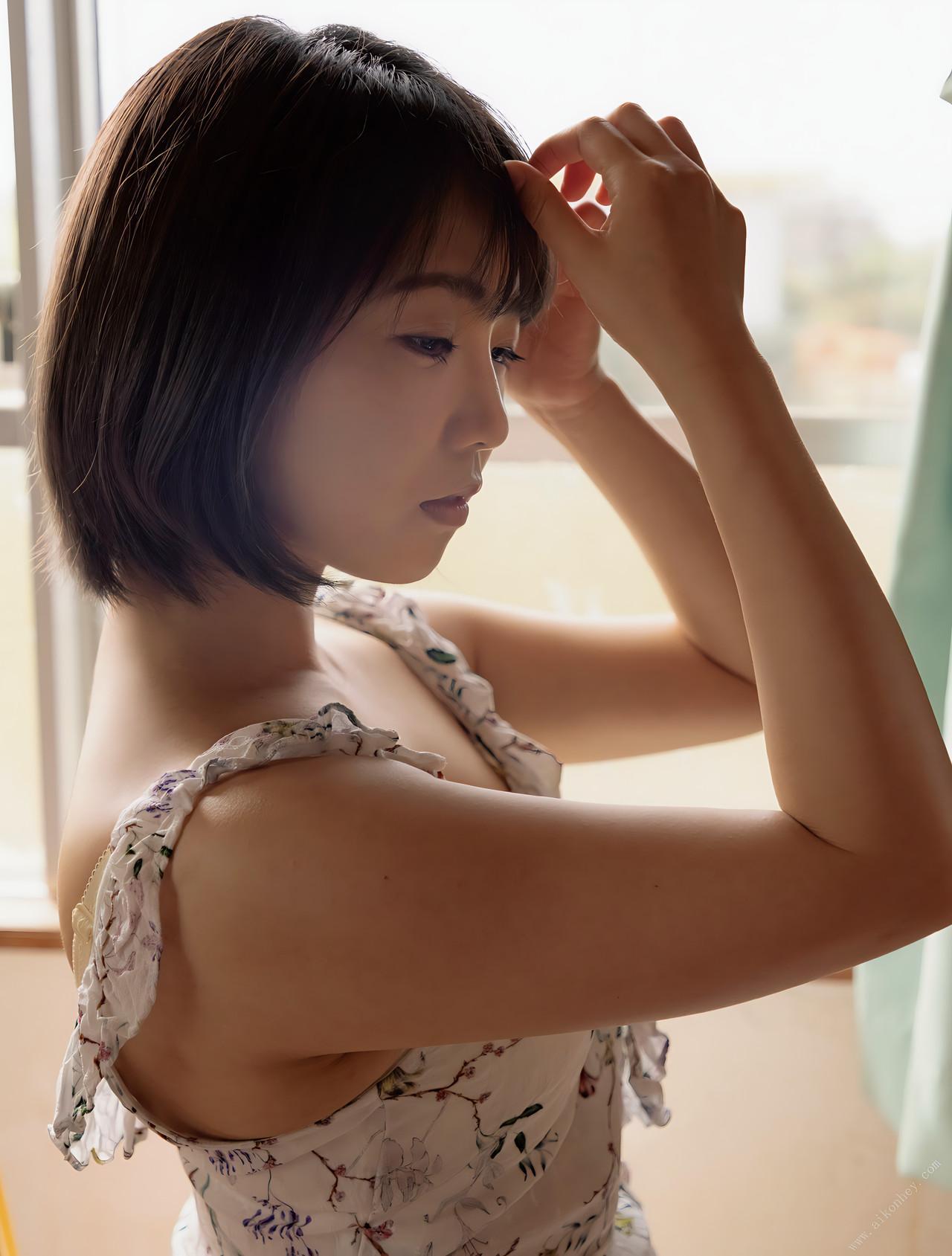 Makoto Toda 戸田真琴, アサ芸SEXY女優写真集 [まことのうそ] Set.01(9)