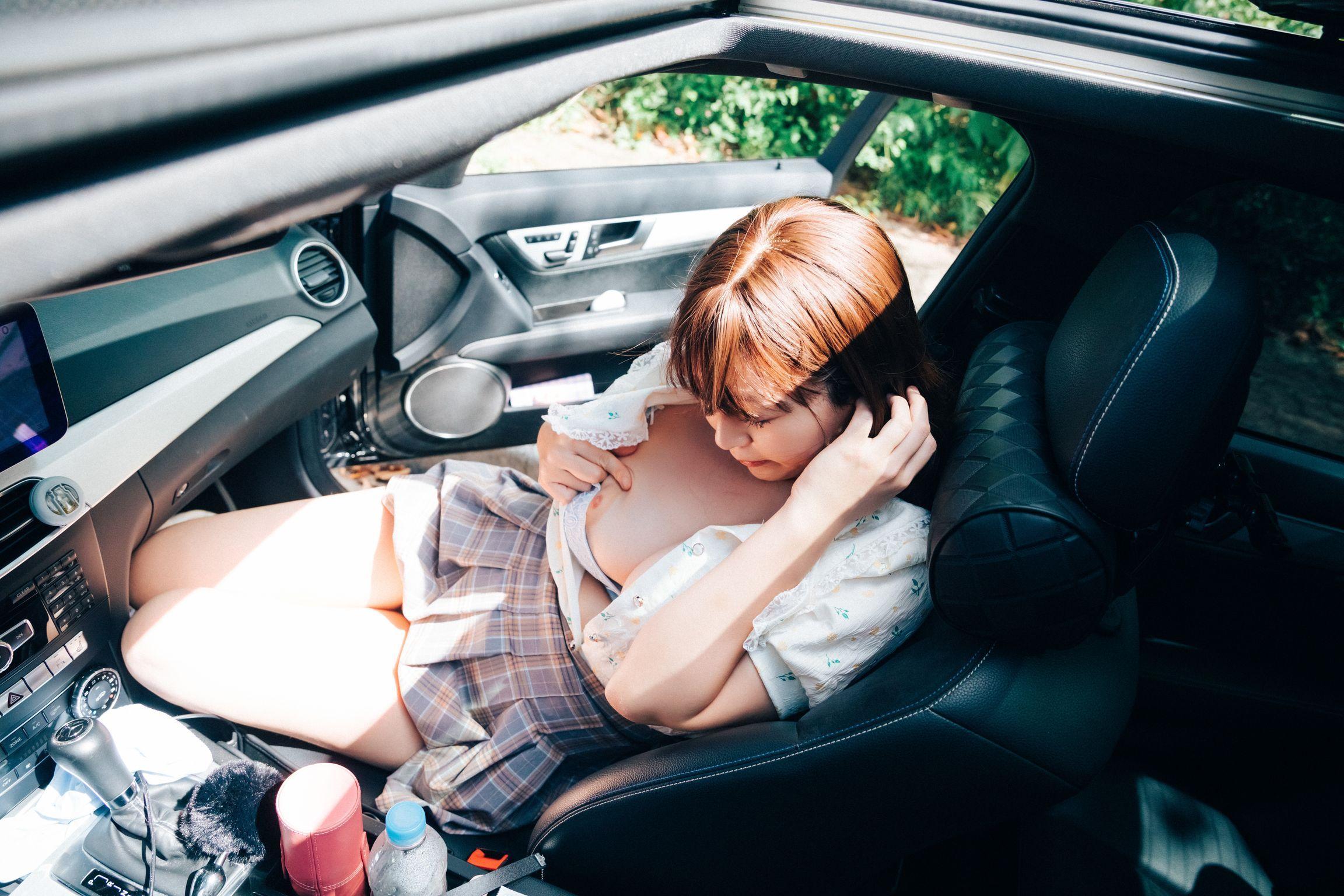 [Loozy] Mozzi (모찌): Pee Dog Play (104 photos )(3)
