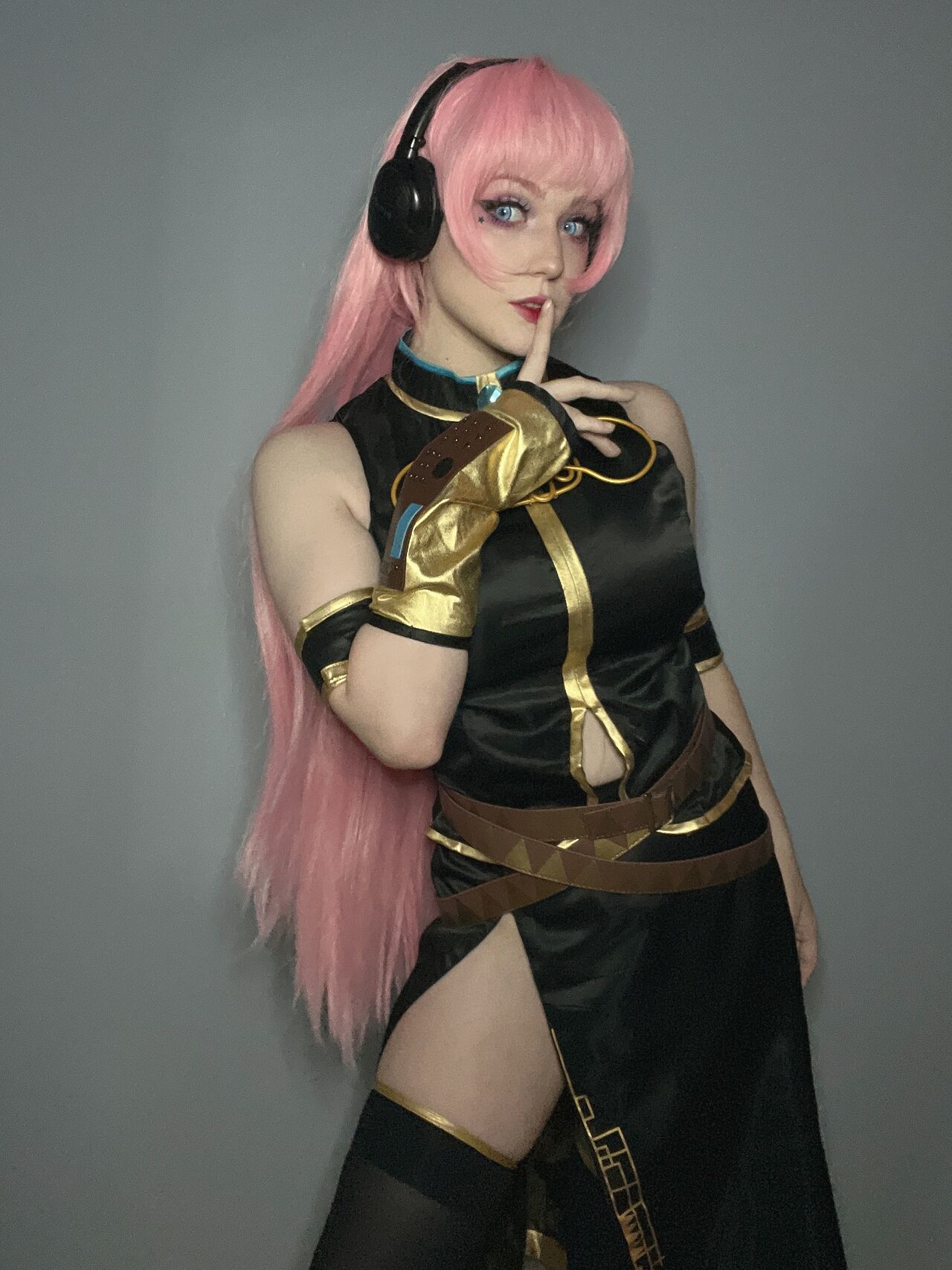 Satin Stars - Luka Megurine