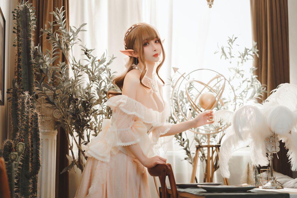 Coser@rioko凉凉子 Vol.043: 精灵姐姐 (31 photos )(21)