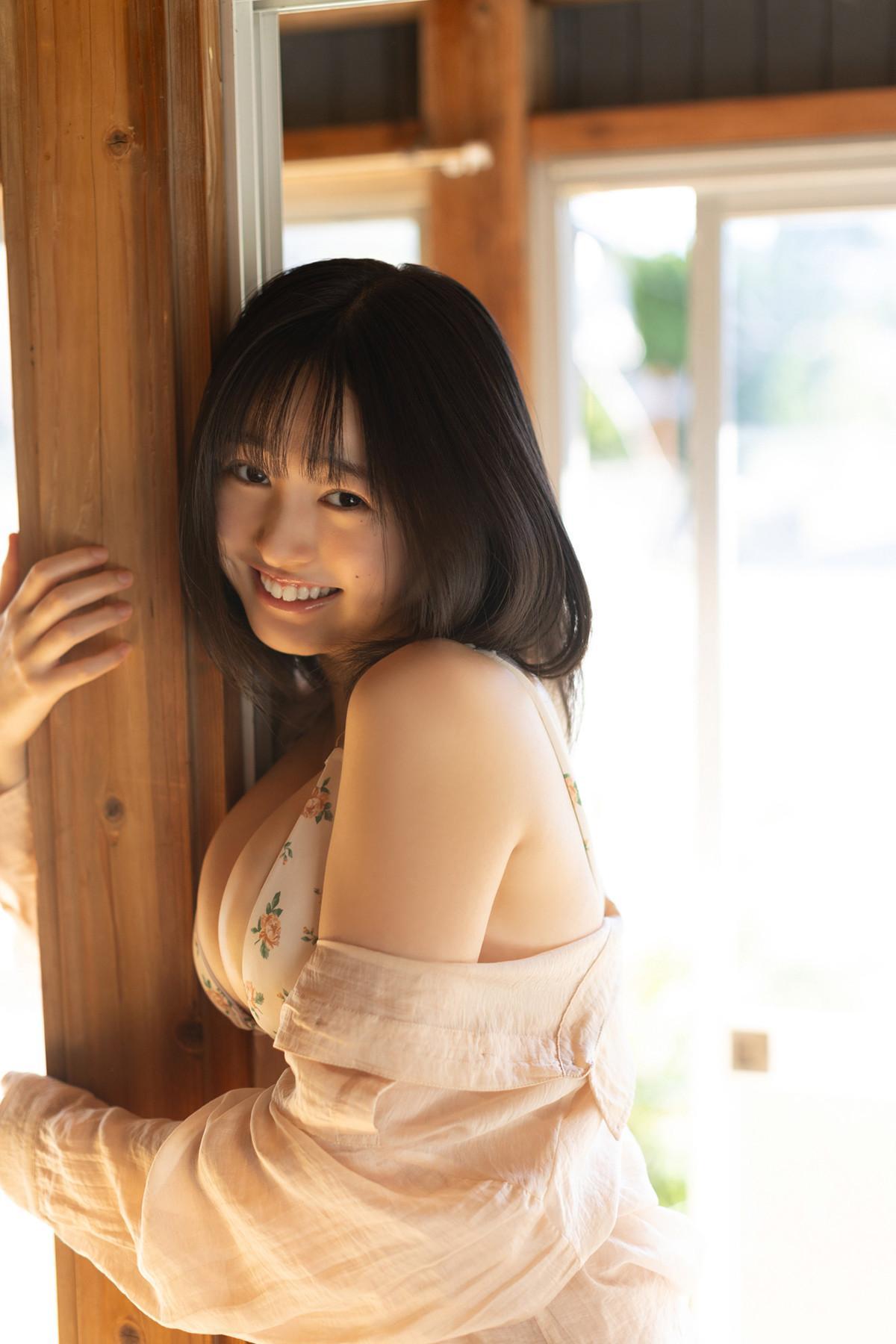 Miu Shirahama 白濱美兎, FRIDAYデジタル写真集 「ぎゅってして ｖｏｌ．２ ちょっとオトナな１００ページ豪華版」 Set.03(8)
