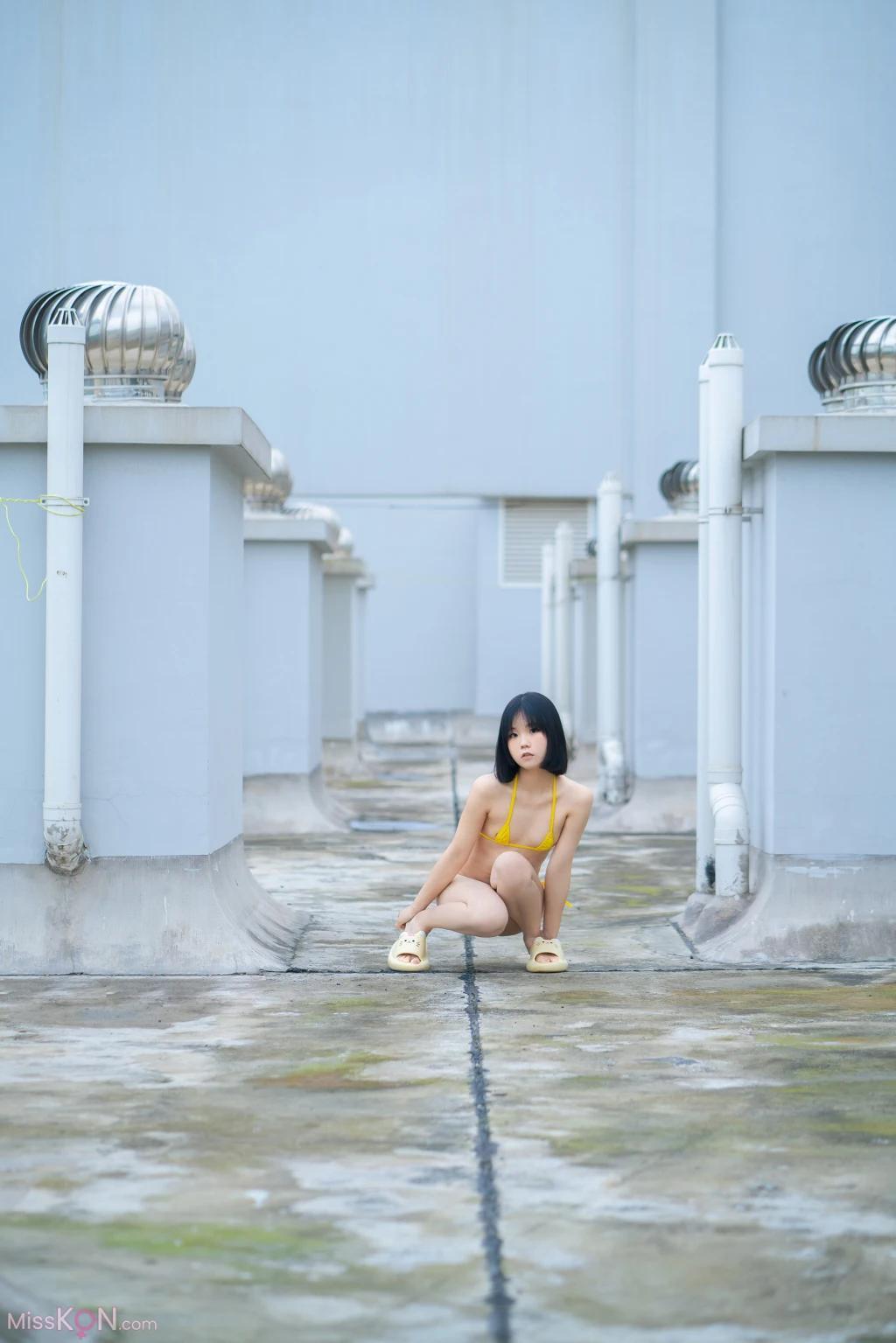 Coser@一只小栗奈: 天台小雨衣 (169 photos )(31)