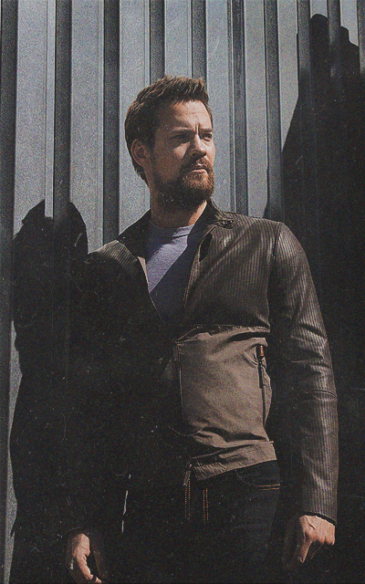 Shane West SYLny4bq_o