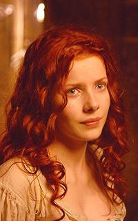 Rachel Hurd Wood HTFrxUgq_o