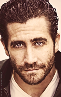 Jake Gyllenhaal - Page 2 VRHSYdcg_o