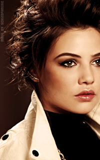 Danielle Campbell HaFJwmuu_o