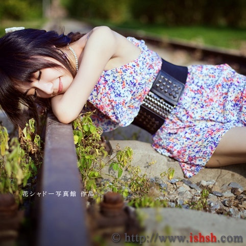 维妙维笑