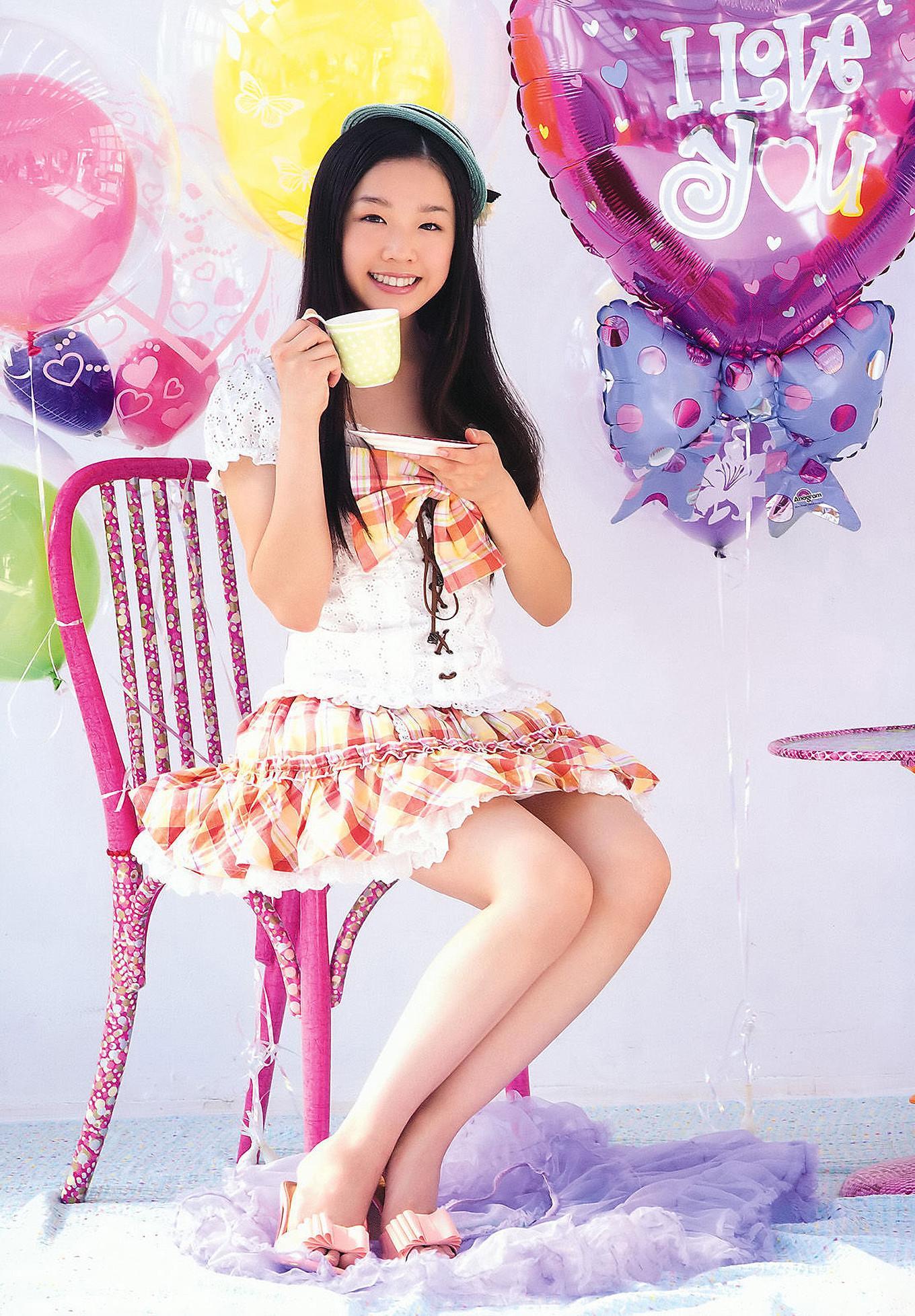 松井珠理奈・松井玲奈・高柳明音, Young Animal 2011 No.11 (ヤングアニマル 2011年11号)(15)