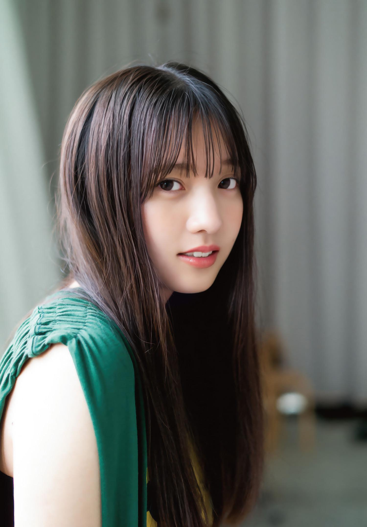 Akari Kaibe 海邉朱莉, Shonen Magazine 2025 No.29 (週刊少年マガジン 2025年29号)(4)