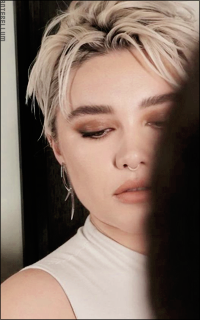 Florence Pugh - Page 2 Ds7XTHaY_o