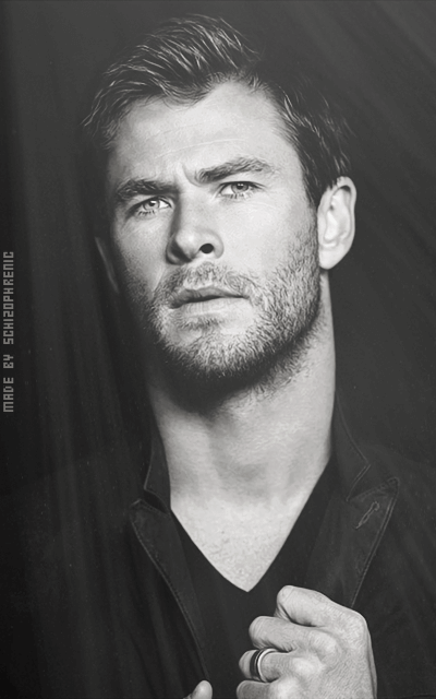 Chris Hemsworth GW4SNOeX_o