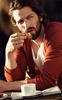 Michiel Huisman MiYoOz9L_o