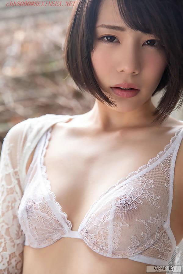 Graphis美少女铃村爱里人体无圣光写真集2(15)