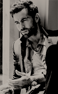 Chace Crawford  JpjQvdgf_o