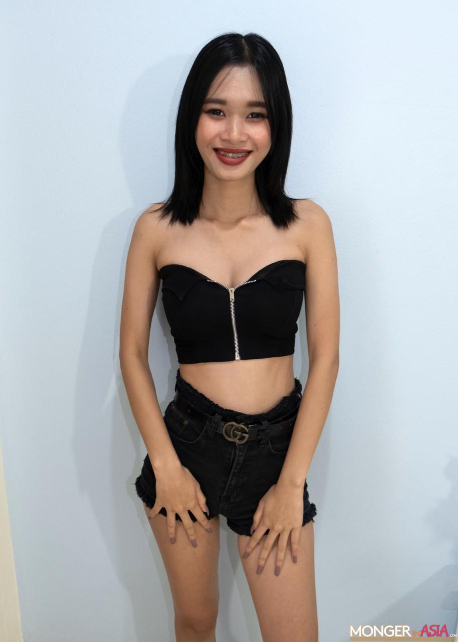 Pretty Thai teen Bussaba goes topless at the casting & shows her boobs(1)