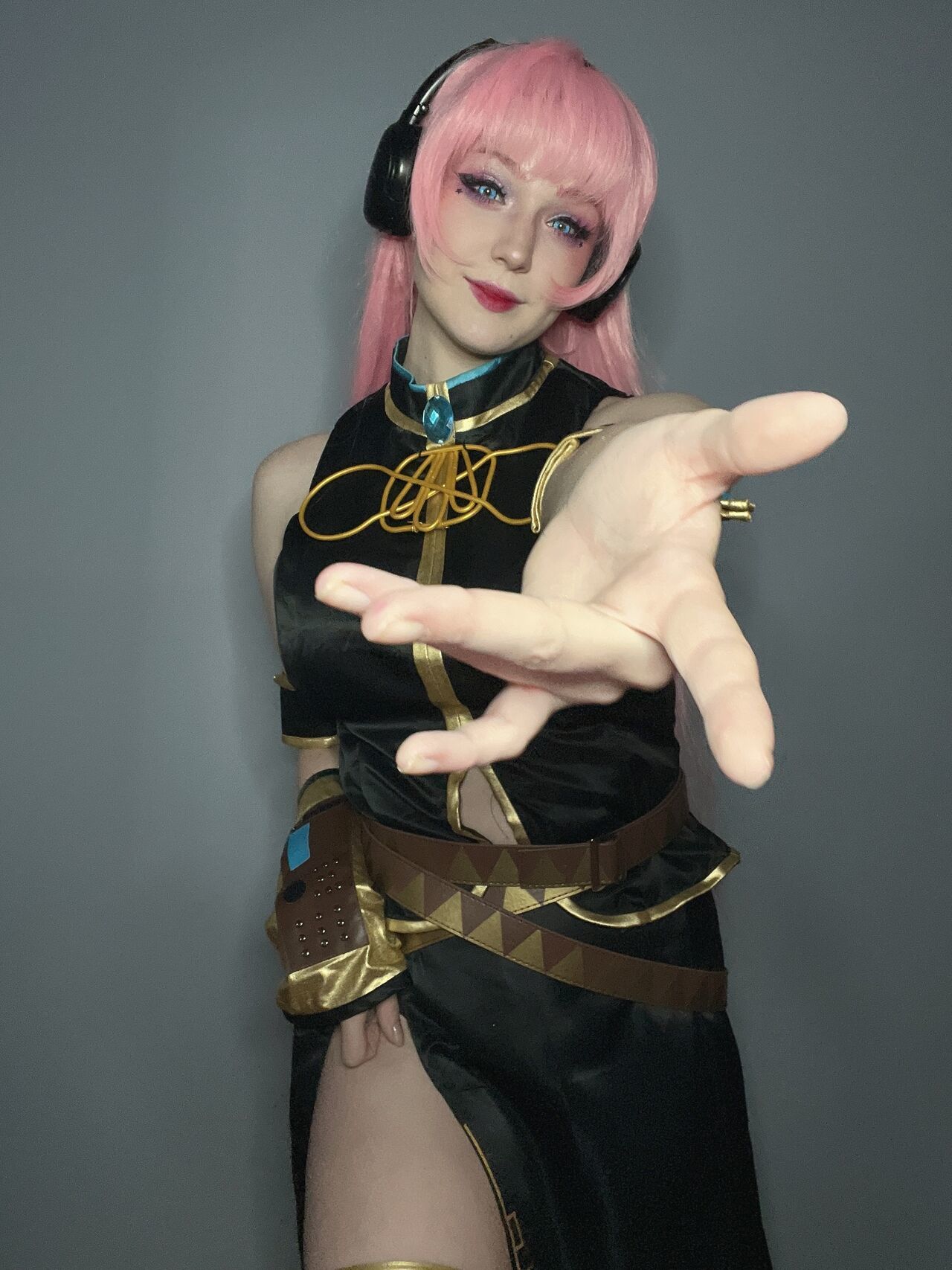 Satin Stars - Luka Megurine