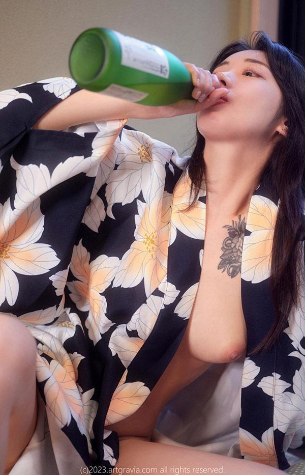 酒不醉人人自醉小美女Wuyo小酌几杯失身记(18)