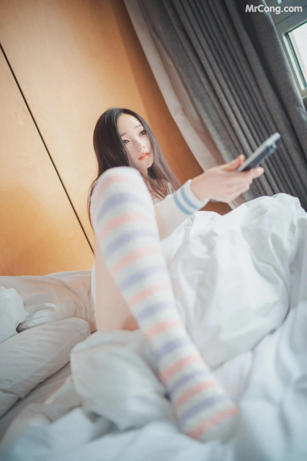 DJAWA Photo - Bambi (밤비): "Homebody Girl" (50 photos)(18)