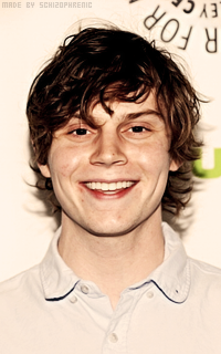 Evan Peters YSy4ZRwb_o