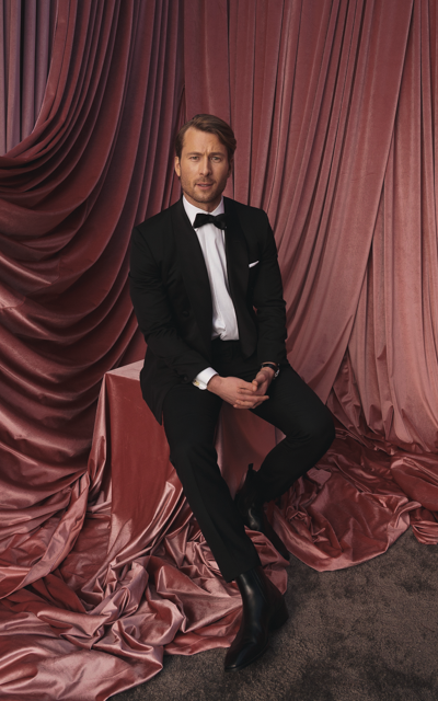 Glen Powell RRsPAEMT_o