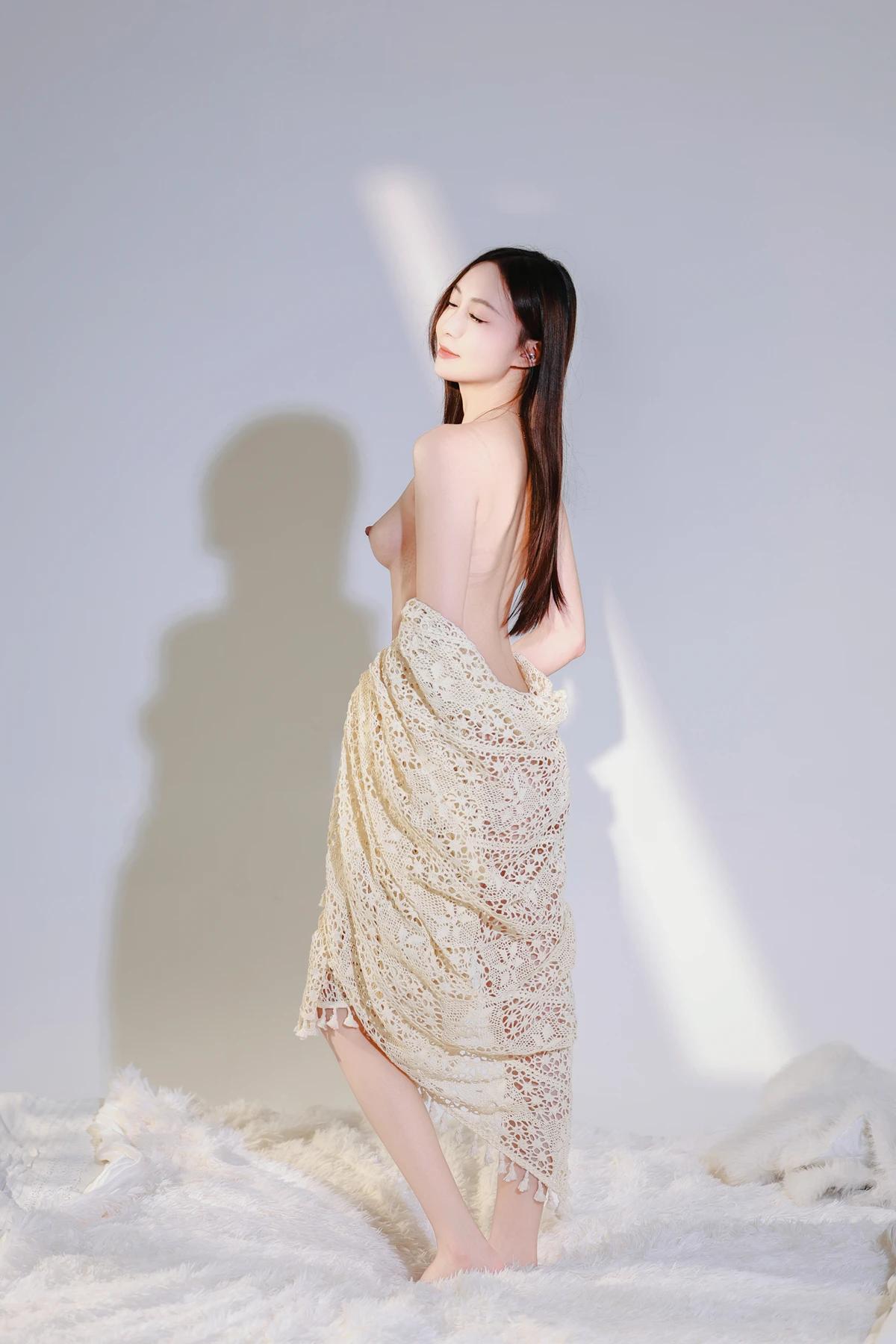 LiLi – 極品國模 大尺度 私拍 視圖 Set.04(5)