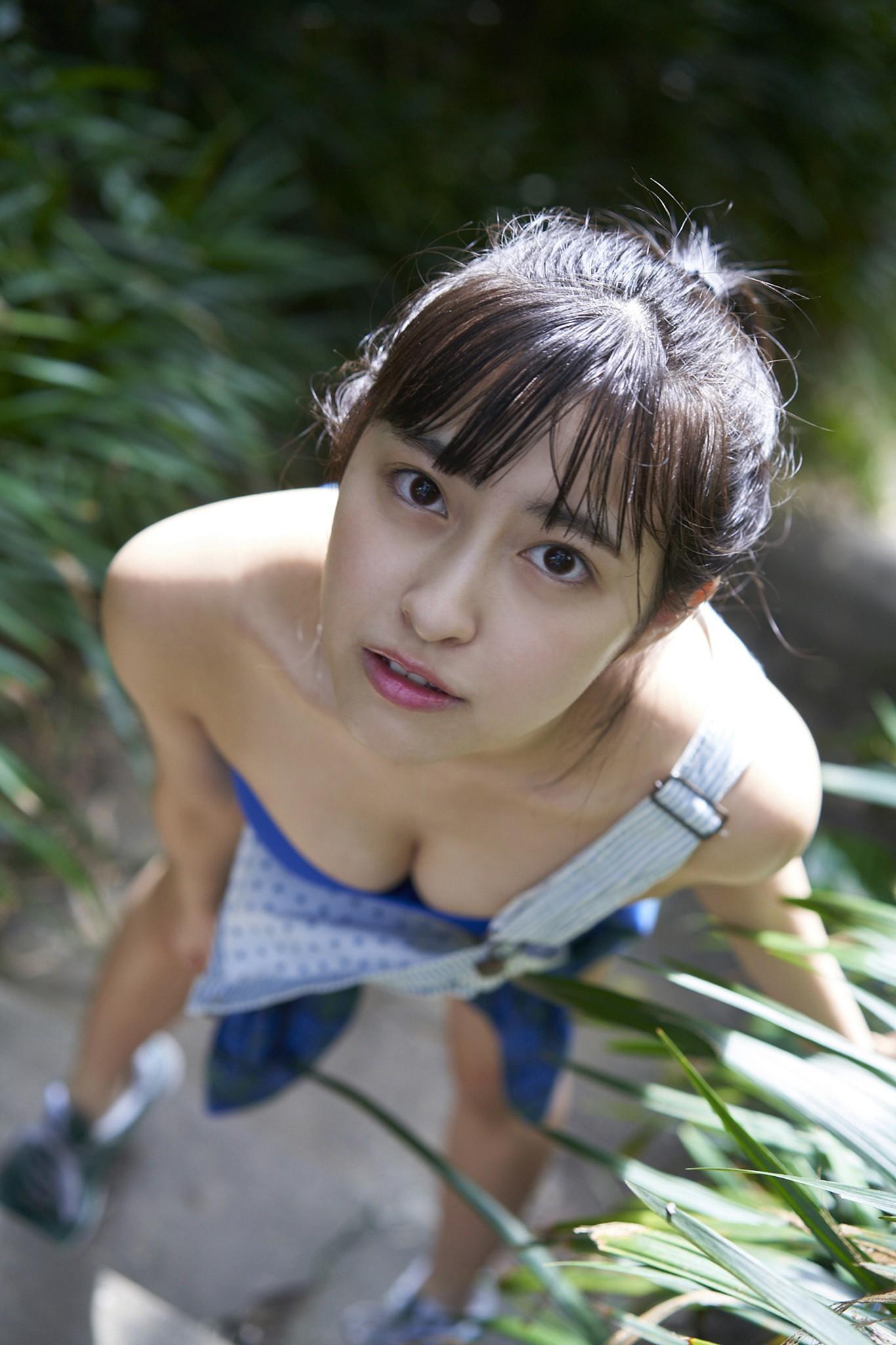 Tsukine Takeuchi 竹内月音, ヤンマガWeb ヤンマガアザーっす！ YM2021年1号(14)