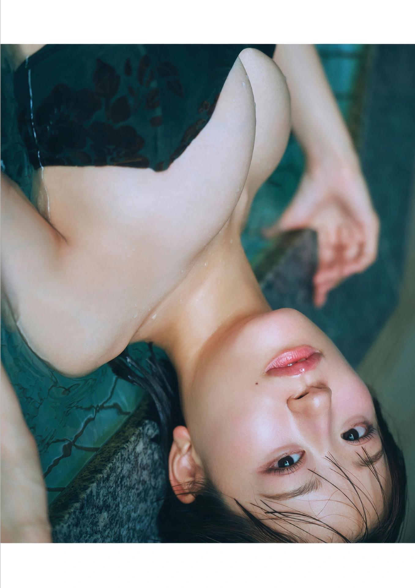 Rei Jonishi 上西怜, Weekly Playboy 2025 No.41 (週刊プレイボーイ 2025年41号)(15)