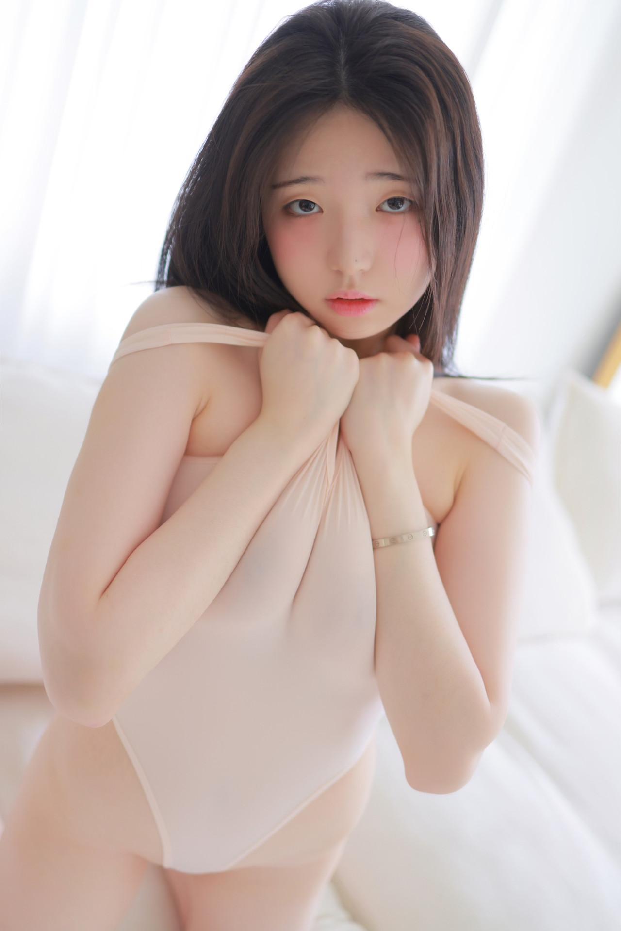 Yeon Woo 연우, [Patreon] White Bodysuit Set.01(41)