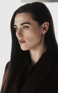 Katie McGrath G0N66qaS_o