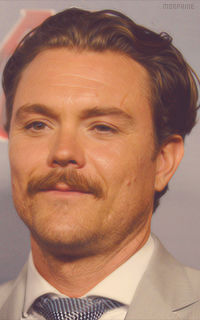 Clayne Crawford - Page 2 Tp4Oficc_o