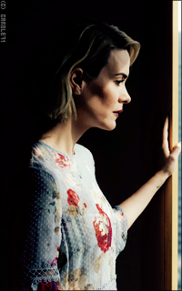 Sarah Paulson Kz3aTLTG_o