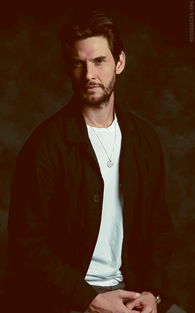 Ben Barnes - Page 2 3zwluwKF_o