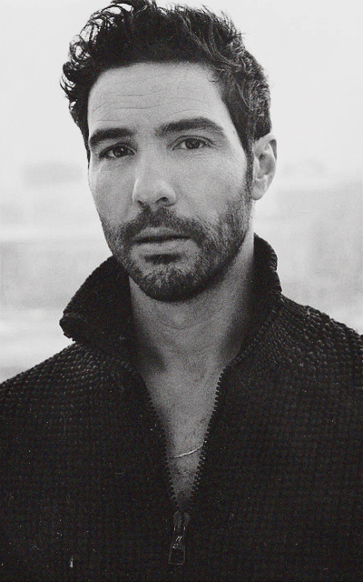 Tahar Rahim NbnX4uDo_o