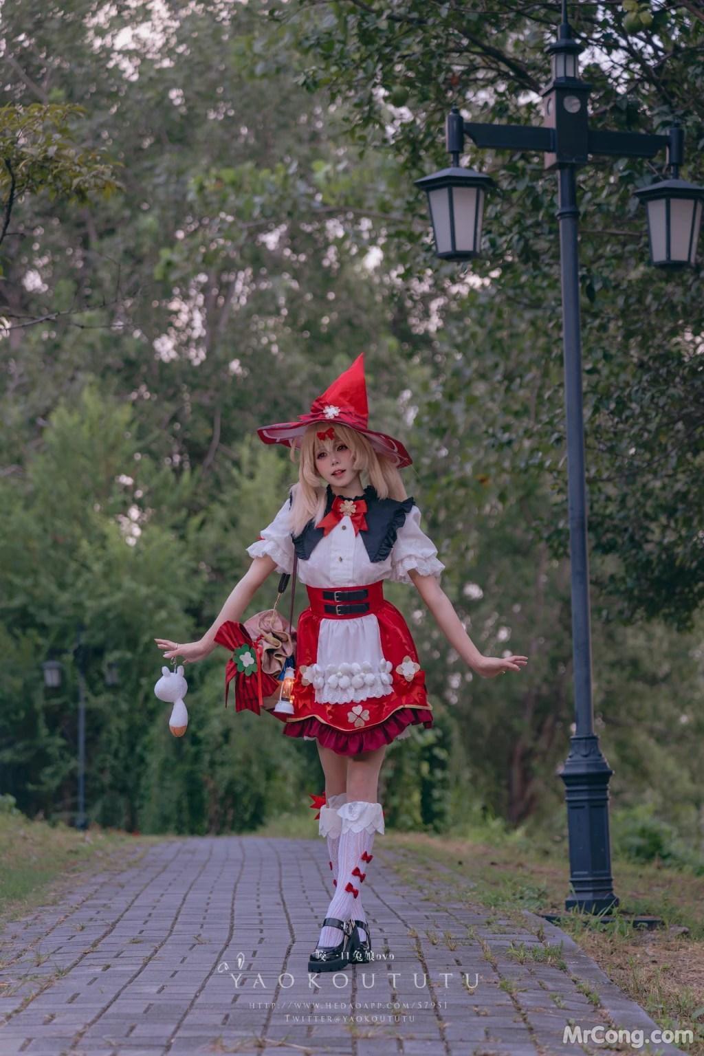 Coser@黏黏团子兔: 琪花星烛·可莉 可莉炸鱼舞 (66 photos )(34)