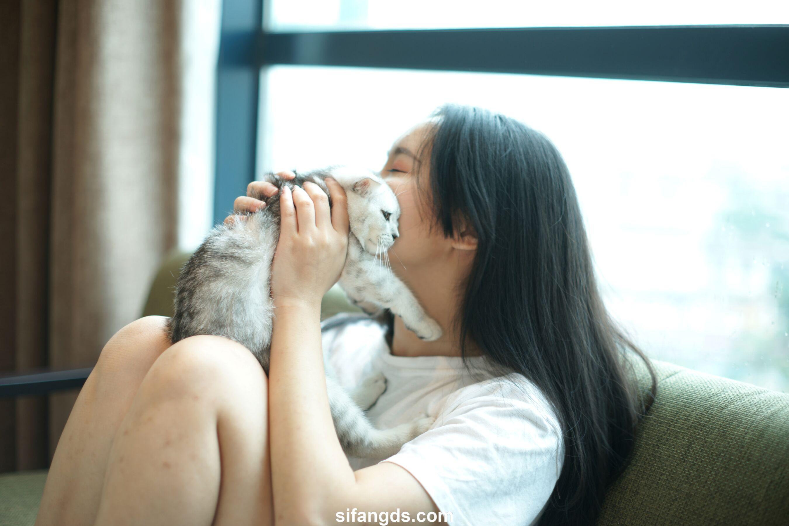 国模套图 素人私拍流出(80)