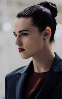 Katie McGrath PggIMh6j_o