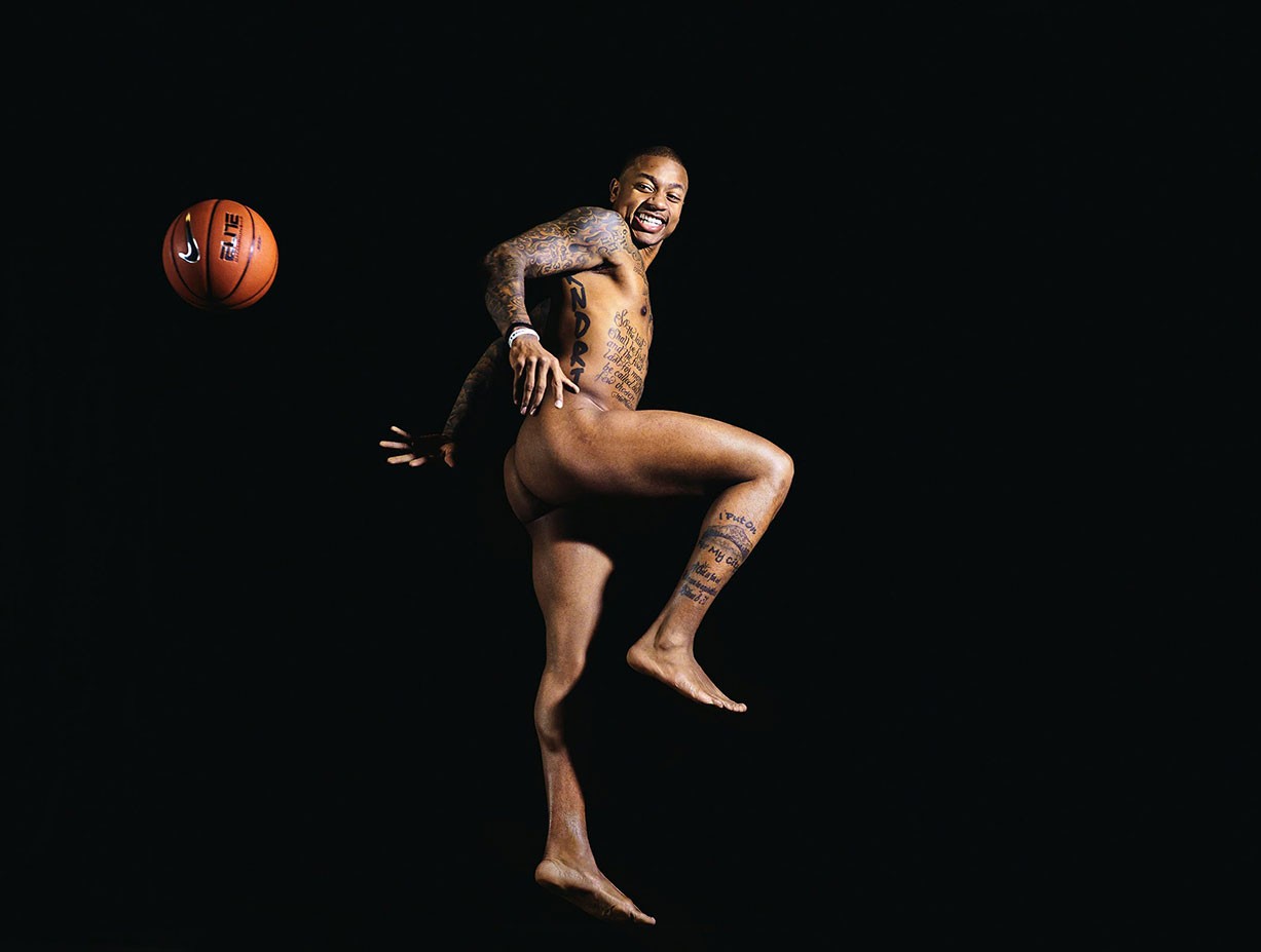 Nba naked - 🧡 The One About Kyrie Irving’s "Friends" Tattoo &...
