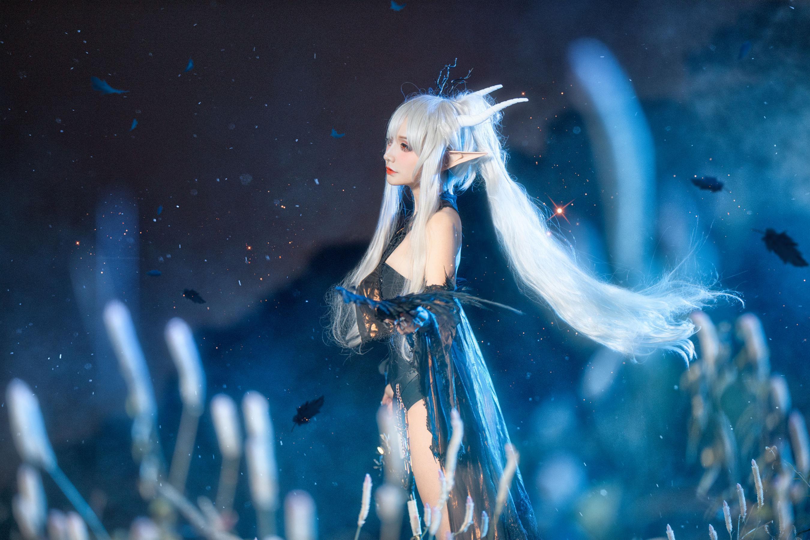 [网红COSER写真] 仙九Airi – 闪灵静谧午夜(14)