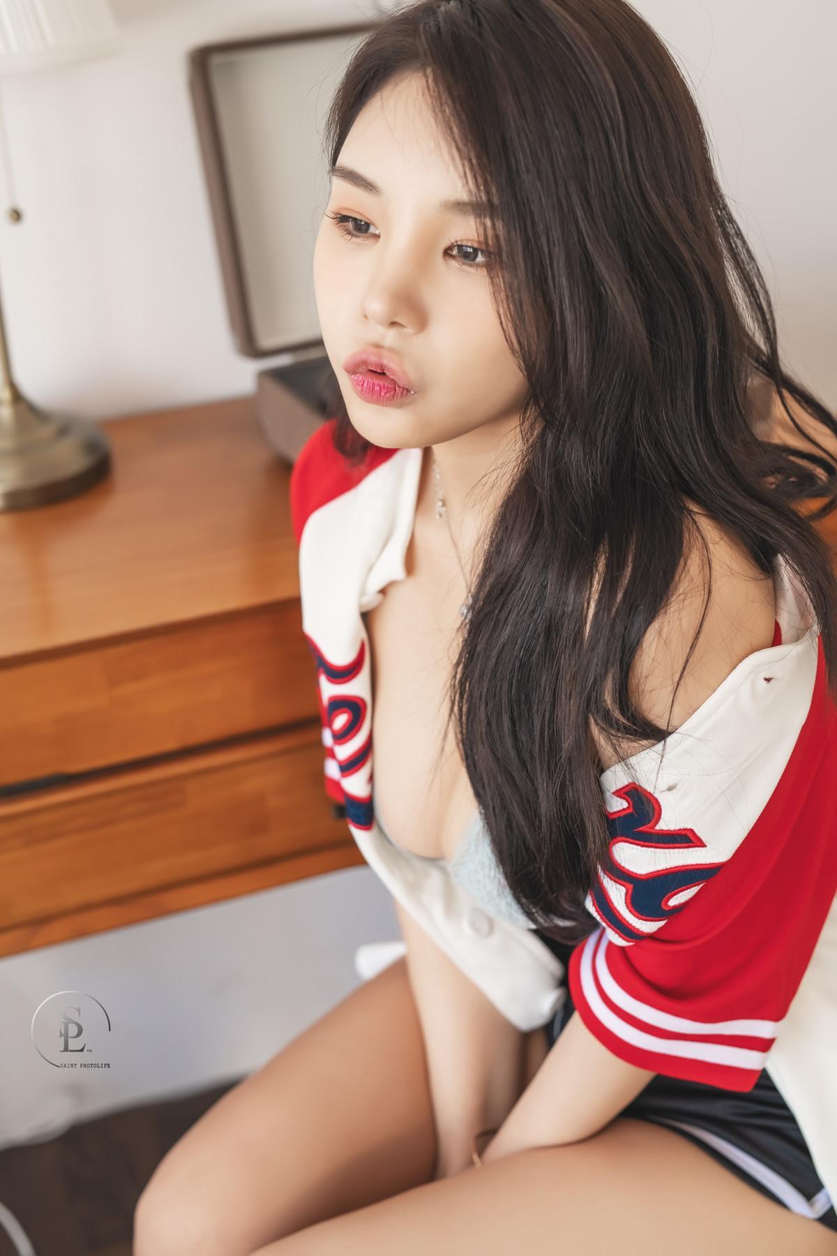 Zzyuri 쮸리, [SAINT Photolife] Homebody Set.01(3)