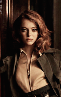 Emma Stone BieagxBf_o