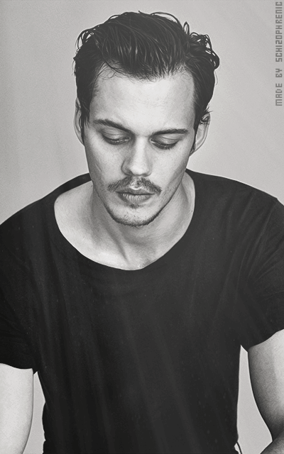 Bill Skarsgärd 6vOwQMcU_o