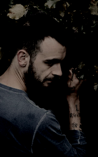 Joseph Gilgun Z5SoULb6_o