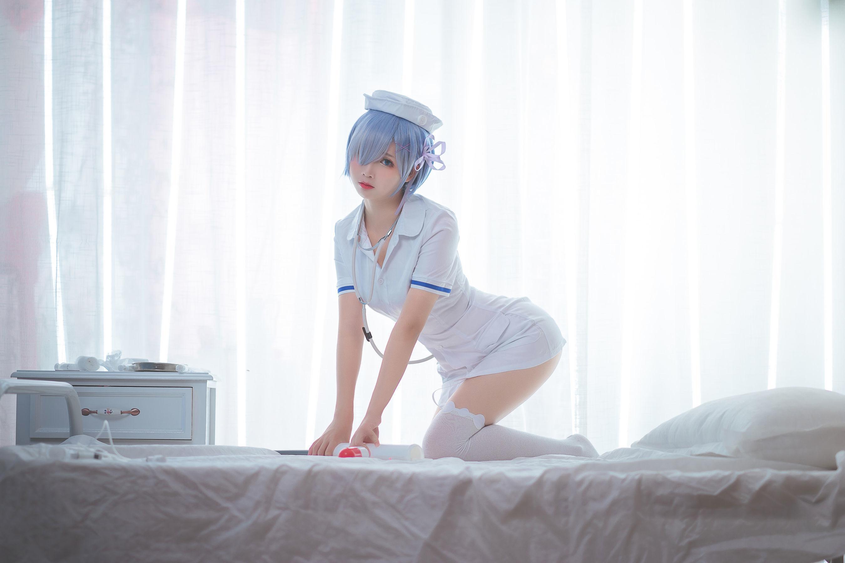 面饼仙儿《蕾姆》 [福利COSPLAY] 写真集(11)