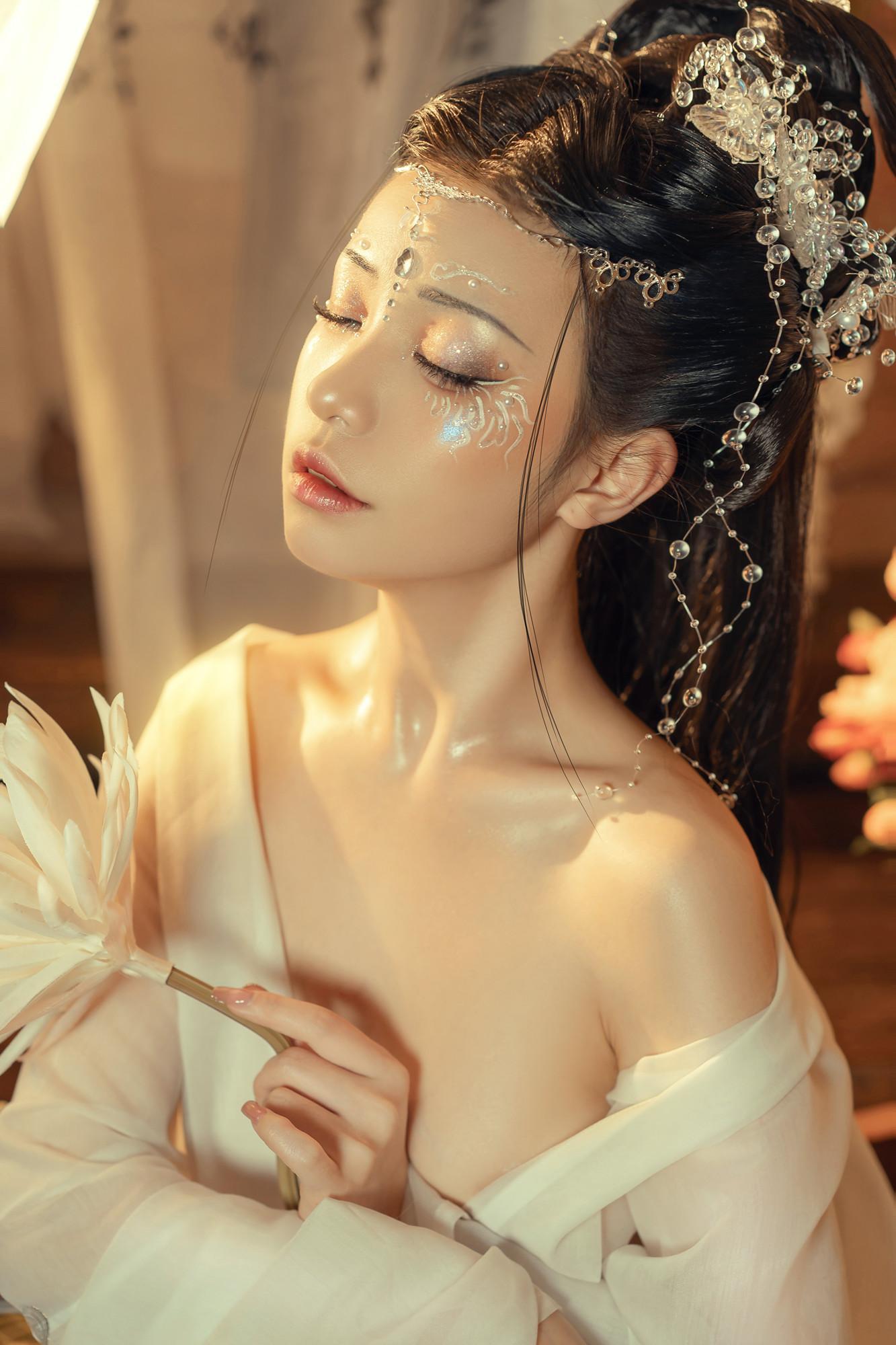 Nekokoyoshi 爆机少女喵小吉, 写真集 天道(2)