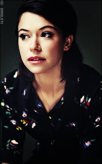 Tatiana Maslany ZrjoKd39_o