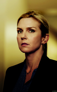 Rhea Seehorn CQluHGHi_o