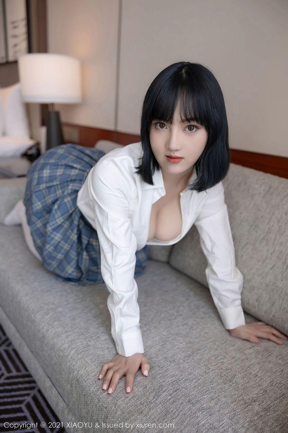 [小雨XIAOYU] Vol.508 豆瓣酱 - 深受男士钟爱的JK制服套图(32)