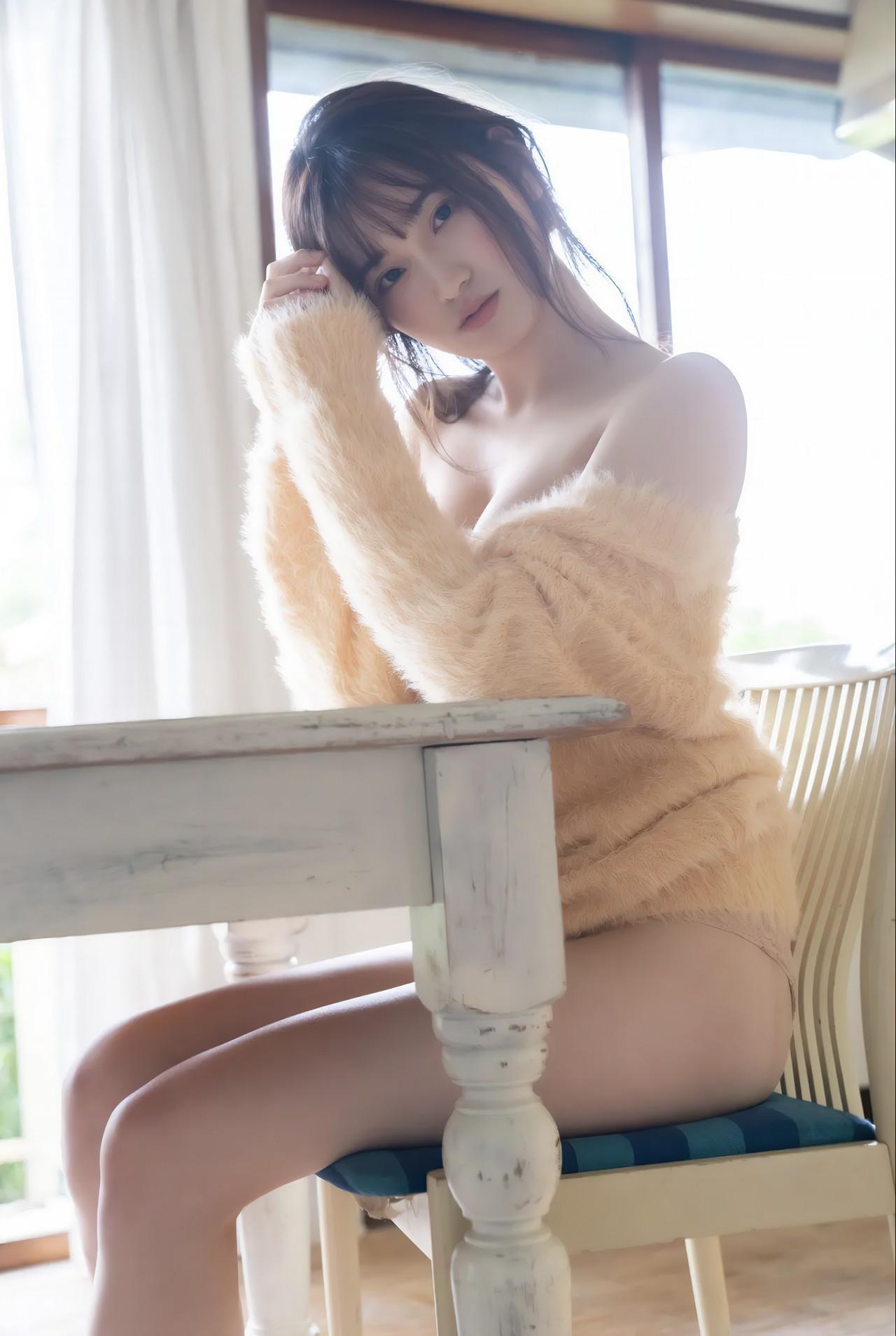 Airi Saito 斎藤愛莉, FRIDAYデジタル写真集 『カレシ目線。vol.2』 Set.01(15)